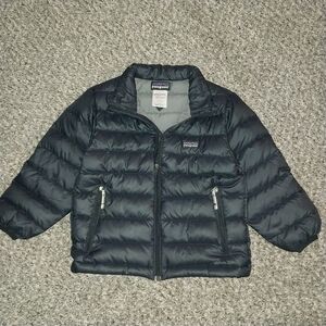 BOYS PATAGONIA BLACK JACKET XXS